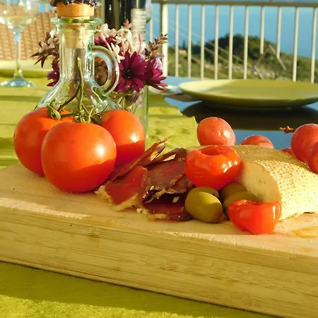 Villa Lilly Podgora (Split-Dalmatia)