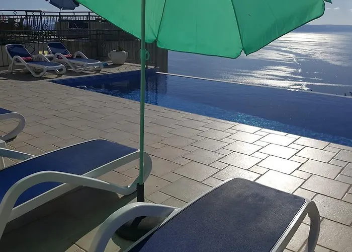 Lilly Villa Podgora (Split-Dalmatia)